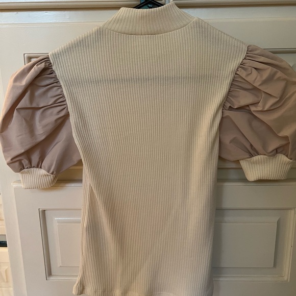 NWT Zara Ribbed Mock Neck Top Beige Taupe Taffeta Puff Sleeves Small - Picture 4 of 5